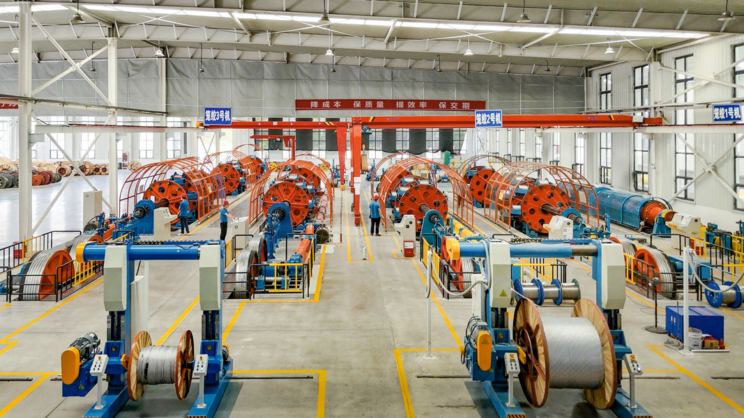 Shandong Yibo Optronics Technology Co., Ltd. fabrikant productielijn
