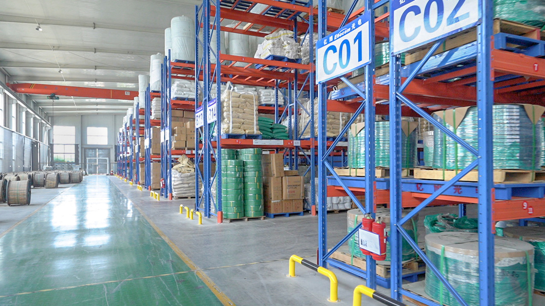 Shandong Yibo Optronics Technology Co., Ltd. fabrikant productielijn